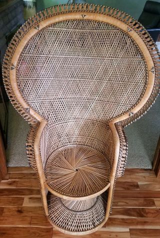 VINTAGE WICKER,  RATTAN PEACOCK CHAIR 70 ' s BOHO Cobra 8