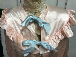 Antique 1930s Pink Silky Satin Rayon Blouse Silk Ribbon Bows Bed Jacket Vintage 5