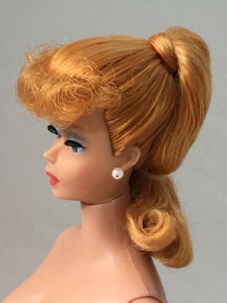5 Or 6 Ponytail vintage Barbie - pretty 6