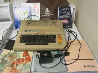 Vintage Atari 800 Home Video Game Computer System 10 K Rom,  48 K Ram