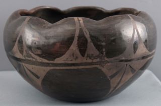 Large Antique Circa - 1900 Santa Clara Pueblo American Indian Black Pottery Bowl 3