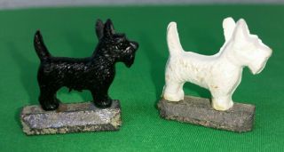 Vtg 1950s Tricky Dogs Plastic Magnet Black White Terrier Magic Trick
