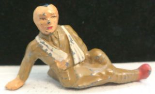 Vintage Barclay Lead Toy Soldier Wounded Sitting Arm In Sling B - 085