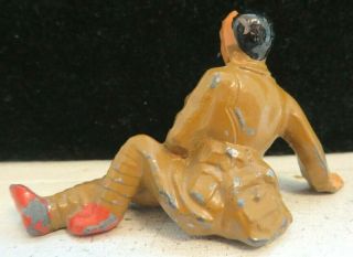 Vintage Barclay Lead Toy Soldier Wounded Sitting Arm In Sling B - 085 2