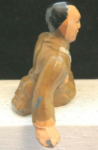 Vintage Barclay Lead Toy Soldier Wounded Sitting Arm In Sling B - 085 4