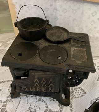 Vintage Queen Cast Iron Toy Stove & Pots,  Pans,  Coal Scuttle Fun Collectible
