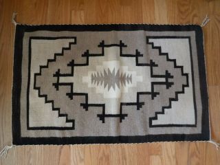 Vintage Navajo Two Grey Hills Rug 2