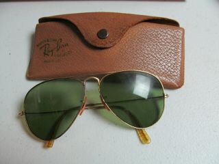 Vintage Ray - Ban Aviator Sunglasses B&l Green Lens Gold Frame W/tan Case