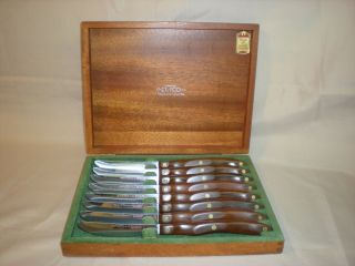Set Of 8 Vintage Mahogany Cutco Steak Knives - Box - No.  2147079 (59)