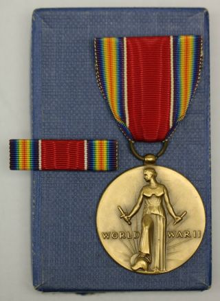 World War 2 Victory Medal & Ribbon Us Military Award 71 - M - 945