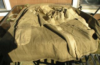 WWII U.  S.  ARMY 36S - WOOL OVERCOAT With Ruptured Duck Patch 4
