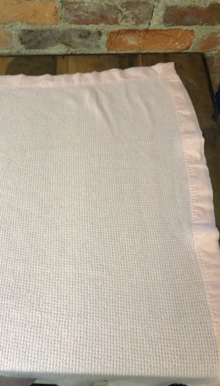 Vintage Baby Morgan Blanket Acrylic Thermal Waffle Weave Nylon Silky Binding USA 8