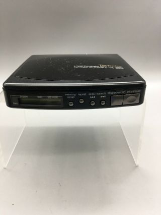 Vintage Technics SL - XP6 Portable CD player,  Case - Fast Ship - H03 6