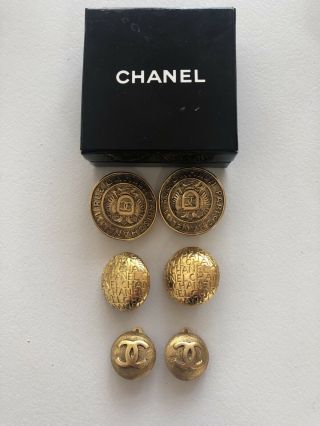 Chanel Cc Logo Pearl Earrings Clip - On Gold Made In France Vintage