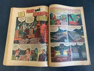 THE PERFECT CRIME 29 (1952) VINTAGE GOLDEN AGE COMIC BOOK 4