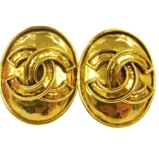 Auth Chanel Vintage Cc Logos Earrings 1.  0 - 1.  2 " Clip - On Gold - Tone Ak16697i