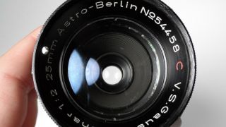 Astro - Berlin 25mm F2.  0 Arri - S Cine Lens 35mm 4k Arriflex Std.  Very Rare