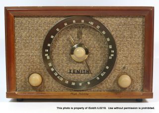 Vintage Zenith Tube Radio High Fidelity B - 835r Fabric Face W/ Wood Case