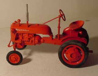 RARE 1948 Toy Farmall Cub Tractor Reule / Saunders / Afinson Vintage Plastic 3