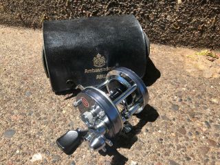 Vintage Abu Garcia Ambassadeur 5500c Baitcasting Reel And Case