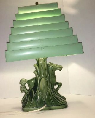 Vintage 1970’s Green Ceramic Horse Table Lamp With Venetian Blind Lampshade 3