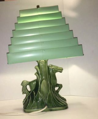 Vintage 1970’s Green Ceramic Horse Table Lamp With Venetian Blind Lampshade 4