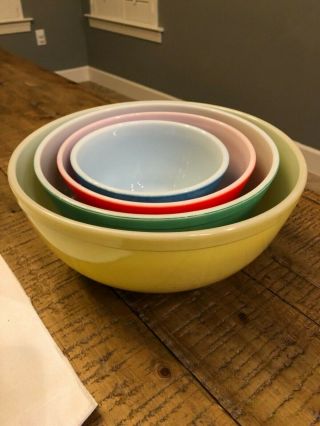 Vintage Pyrex Primary Bowl Complete Set