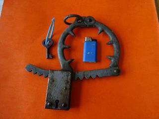 Old Antique Leg Handcuffs Cuffs With Point And Key Lock Padlock Keys Torture
