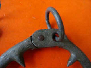 OLD ANTIQUE LEG HANDCUFFS CUFFS WITH POINT AND KEY LOCK PADLOCK KEYS TORTURE 5
