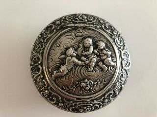 LOVELY SILVER PILL BOX.  Russia 1900s.  Lorie 84.  With angels.  93 gr 2