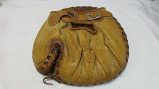 Vintage Sports Baseball Glove Hutch Catchers Pancake Mitt 266