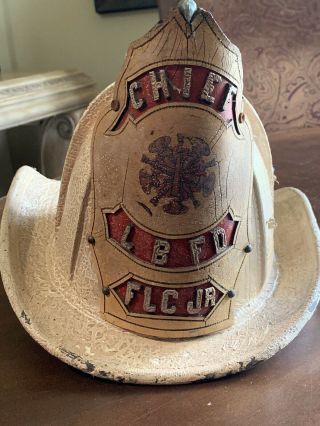 Vintage Cairns & Brother (lbfd) Nyfd Chief Helmet With Leather Badge