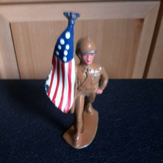 Vintage Barclay Manoil Flag Bearer Lead Toy Soldier