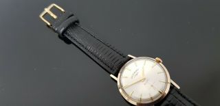 Rotary 9ct Gold Vintage 1960 ' s Gents Hand Wound Mechanical Mid Size Watch. 7