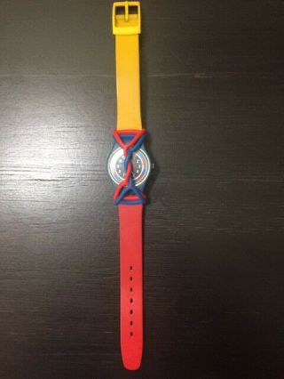 Vintage Swatch Watch Ladies Tri - Color Racer LS102 1985 with Red & Blue Guards 2