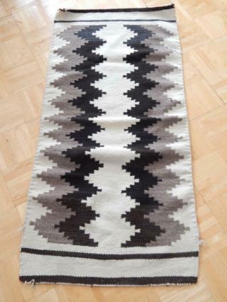Navajo Indian Runner Rug Soft Handspun Wool Vintage Antique - Natural Colors