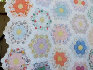 VTG Grandmother’s Flower Garden Cotton Feed Sack Quilt Hand Sewn Hexagons 94x68 4