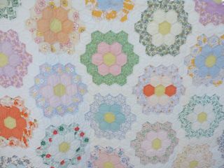VTG Grandmother’s Flower Garden Cotton Feed Sack Quilt Hand Sewn Hexagons 94x68 9