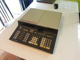 Hp Hewlett Packard 9820a Vintage Calculator