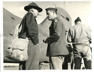 1943 Orig Press Release Photo Gen Stillwell With Gen Chennault Flying Tiger 1001