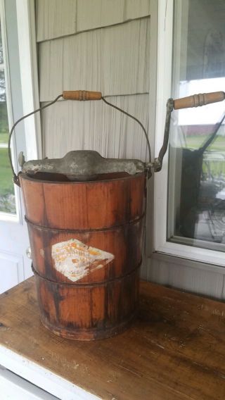 Vintage White Mountain Ice Cream Freezer Maker 4 Quart Hand Crank Wooden Bucket