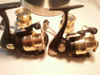 Rare 2 Vintage Abu Garcia 801 Spinning Reels One 99.  5 The Other 98.  5.  Unfished