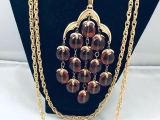 Vtg.  Crown Trifari Amber Brown Lucite Gold Tone Waterfall Chain Necklace