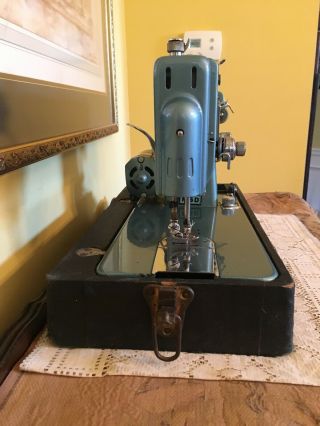Vintage Morse - Dial Teal R5L Sewing Machine With Storage Case 6