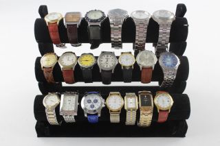 20 X Assorted Vintage Gents Quartz Wristwatches Inc Fossil,  Accurist Etc