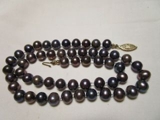 ESTATE VINTAGE 14k GOLD BLACK TAHITIAN 8 mm PEARLS HAND KNOTTED NECKLACE 7