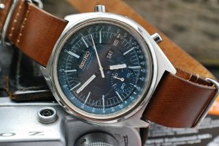 Seiko 6139 - 7070 Chronograph Automatic Gents Vintage Watch On Nato Strap C1974