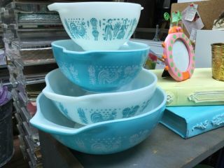 Vintage Pyrex Mixing Bowls Butterprint Amish Blue White Set Of 4