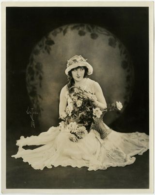 Winsome Flower Girl Jobyna Ralston Vintage 1925 Witzel Photograph Silent Film