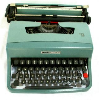 Vintage Olivetti Lettera 32 Type Writer Retro Author